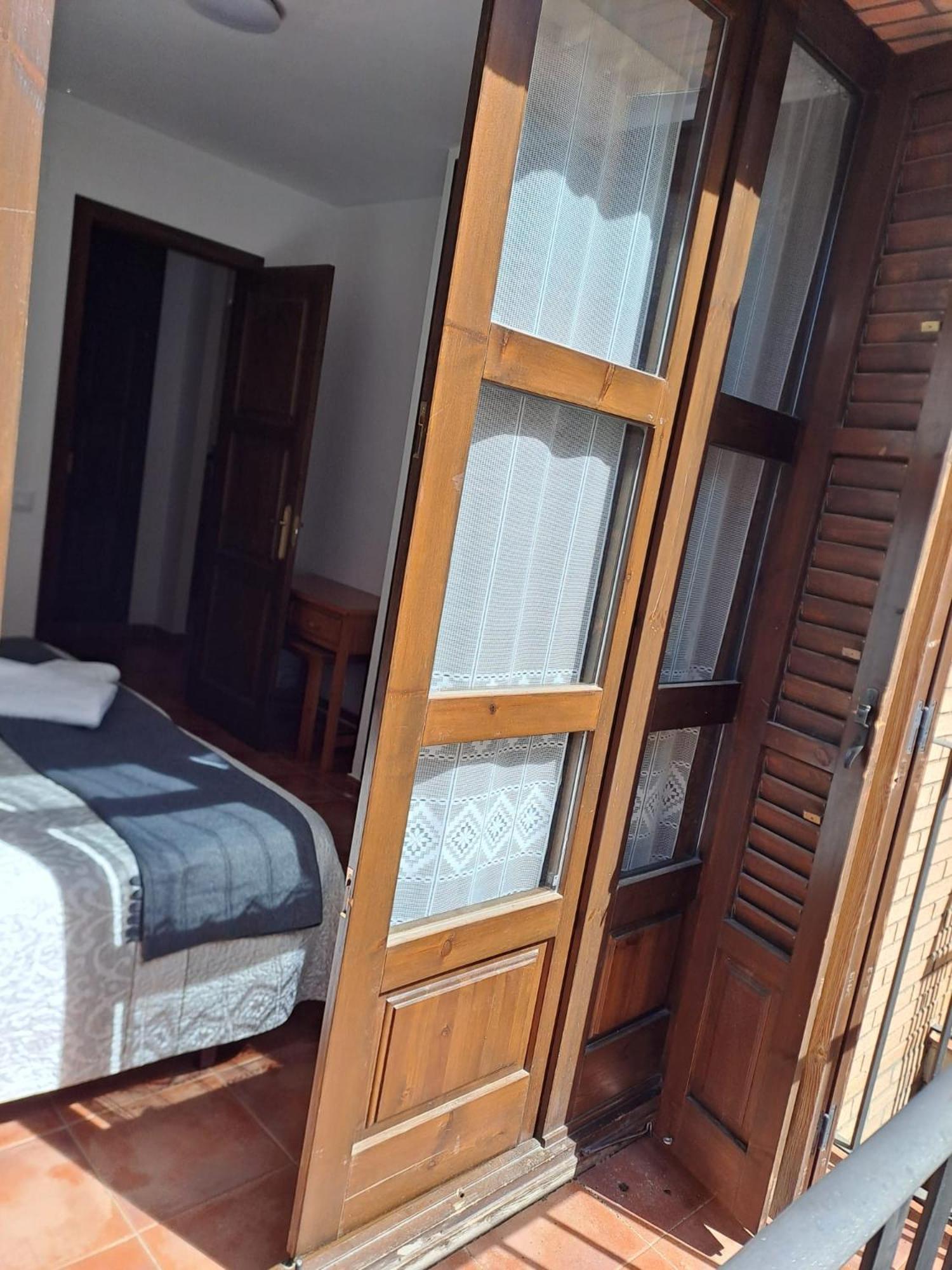 Delicias Hotell Peraltilla Eksteriør bilde