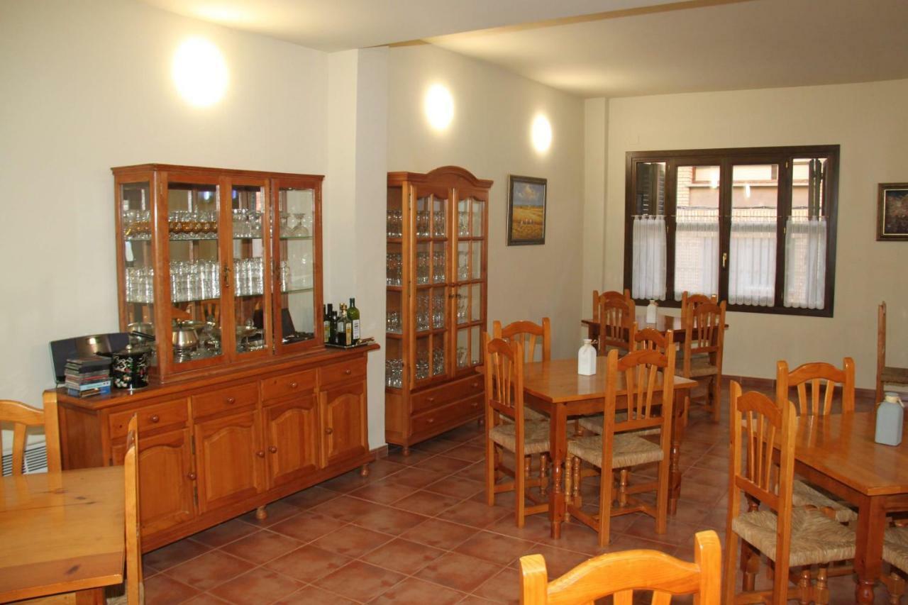 Delicias Hotell Peraltilla Eksteriør bilde