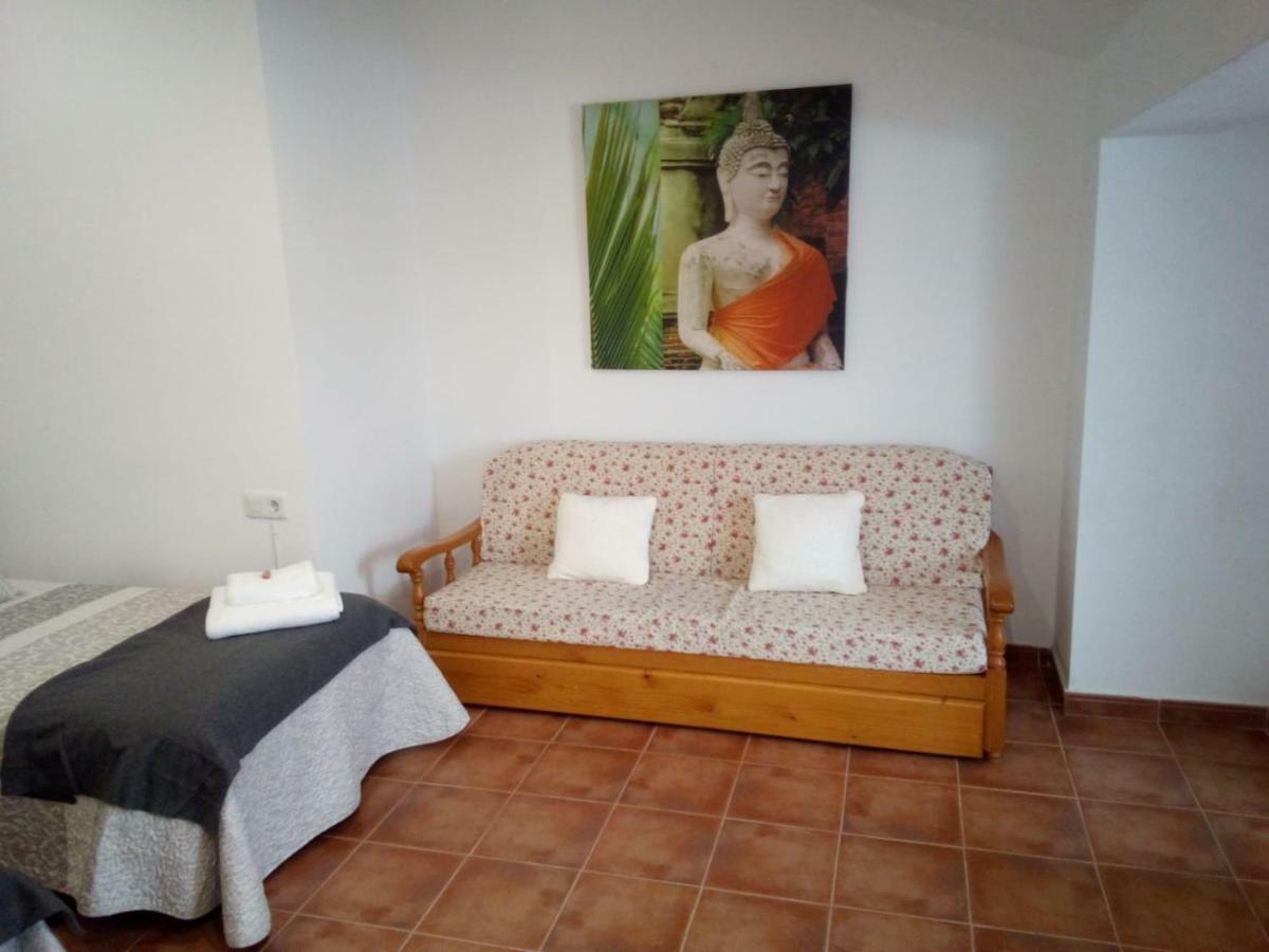 Delicias Hotell Peraltilla Eksteriør bilde